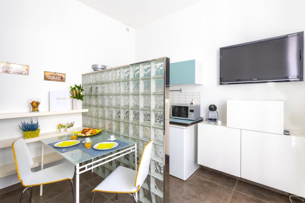 Hostly - Nicole Apartment Volturno- Full Rome Center Roma Exterior foto
