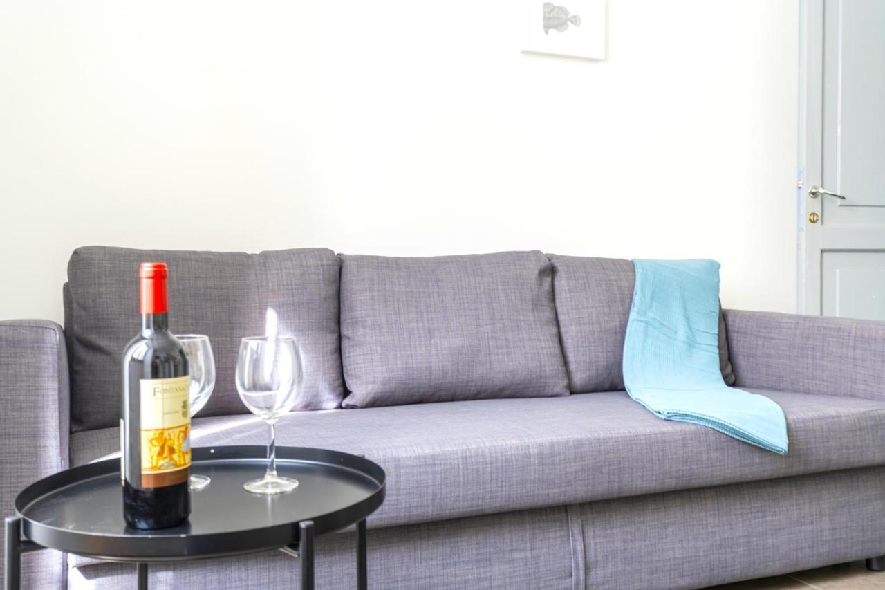 Hostly - Nicole Apartment Volturno- Full Rome Center Roma Exterior foto
